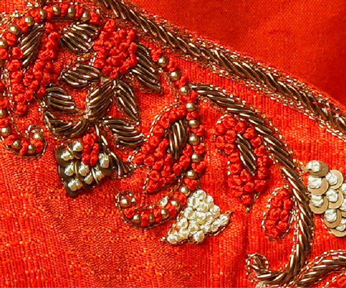 Saahana/Orange raw silk
